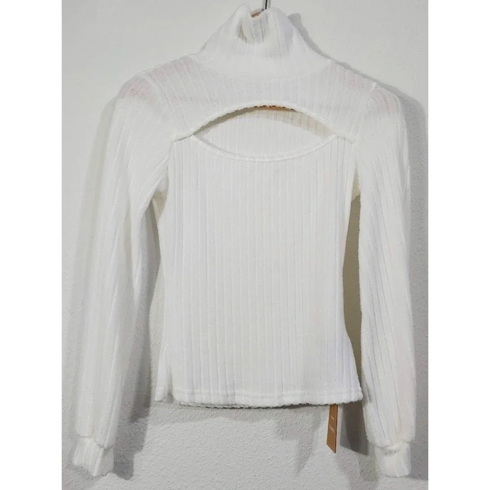 Shein Ribbed Turtleneck XS‎ Long Sleeve NWT Cutout Top Elegant Basic Layering Lq